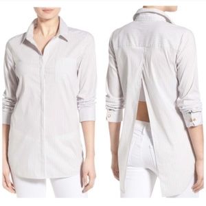 Chelsea 28-Olivia Palermo Open Back‎ Button Down XS